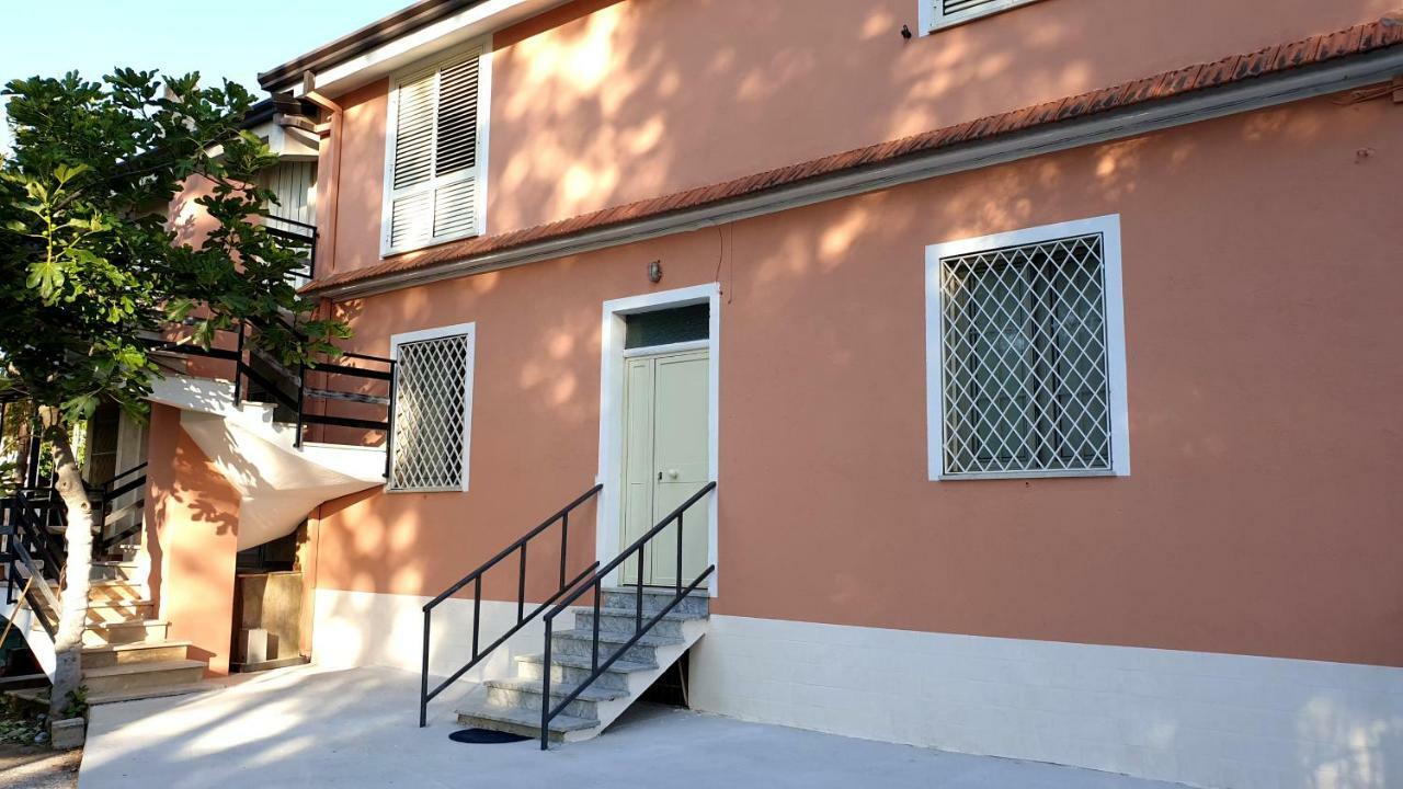 Carla'S House - Relax A Scalea Tra Mare E Monti Apartment Exterior photo